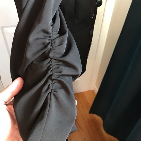 𝅺WOMEN’S jacket/ blazer by Shelli Segal.  Size 8. Black. - Picture 5 of 8